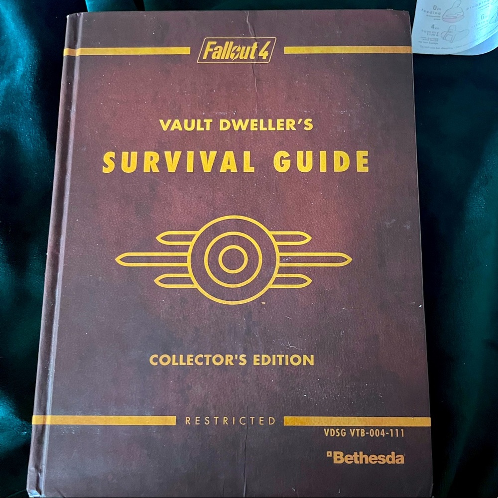 Fallout 4 Vault Dweller’s Survival Guide Collectors Edition